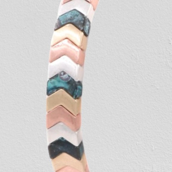 Jewelry - Multi Color Metal Chevron Stretch Bracelet